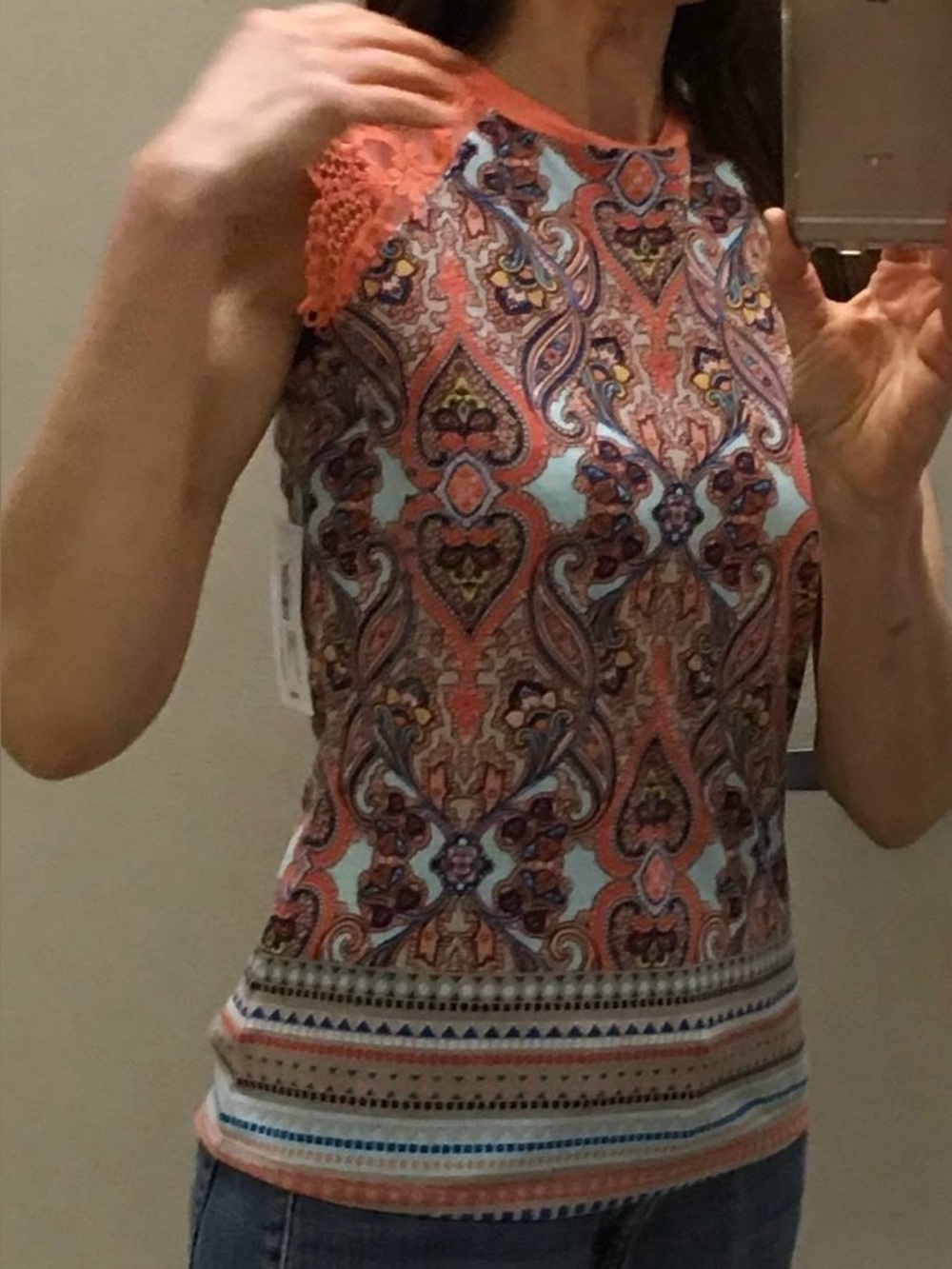 NWT Vibrant top with lace sleeves insert size XS soft material